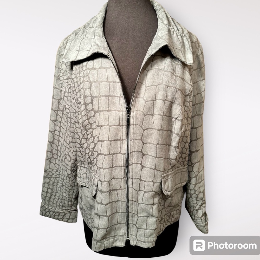 Tribal Studio size petite extra large gray faux suede zip up jacket/blazer